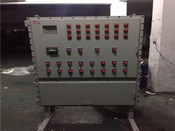 油田防爆温控箱